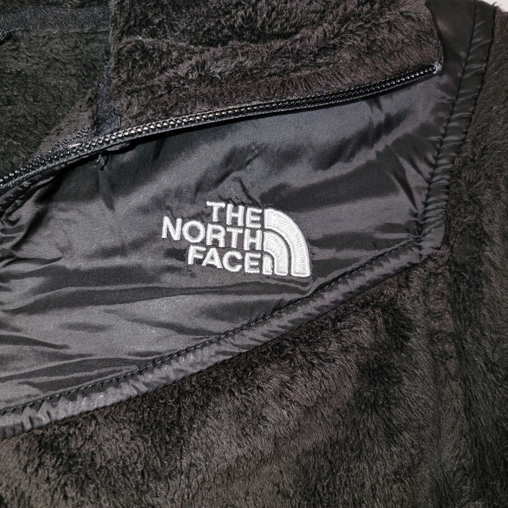 The North Face Women's Jacket - Picture 4 of 8